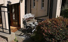 Kingsview Apartment